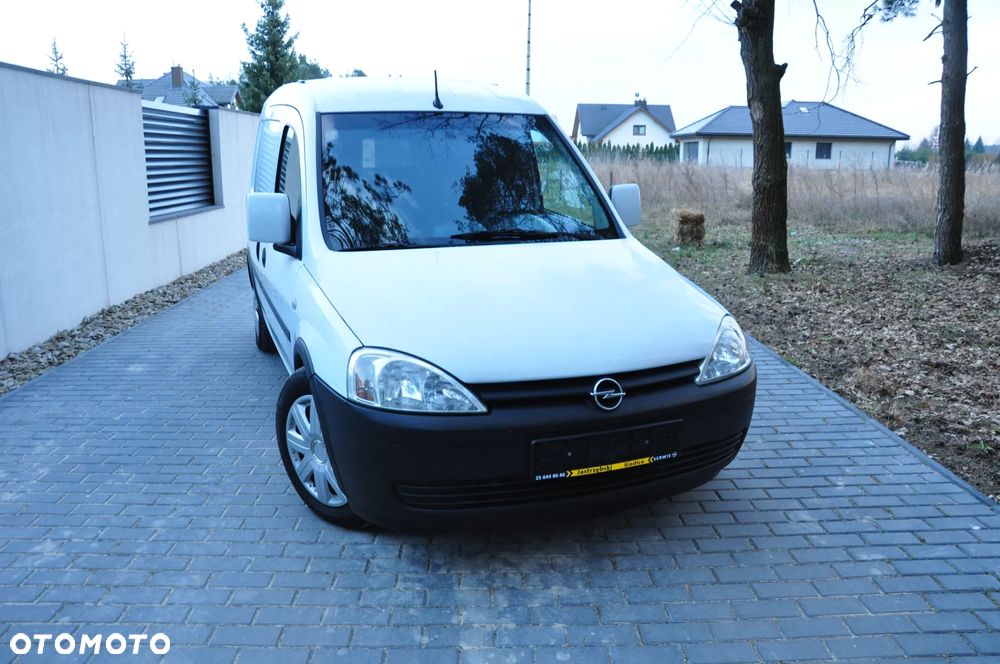 Opel combo - 1