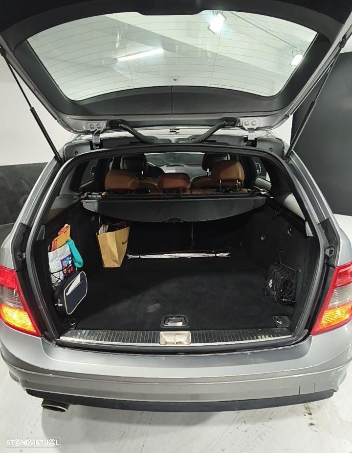 Mercedes-Benz A 220 - 4