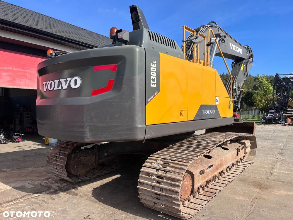 Volvo EC300EL - 4