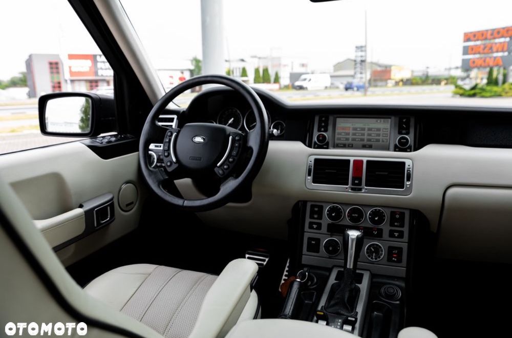 Land Rover Range Rover V8 Supercharged - 26
