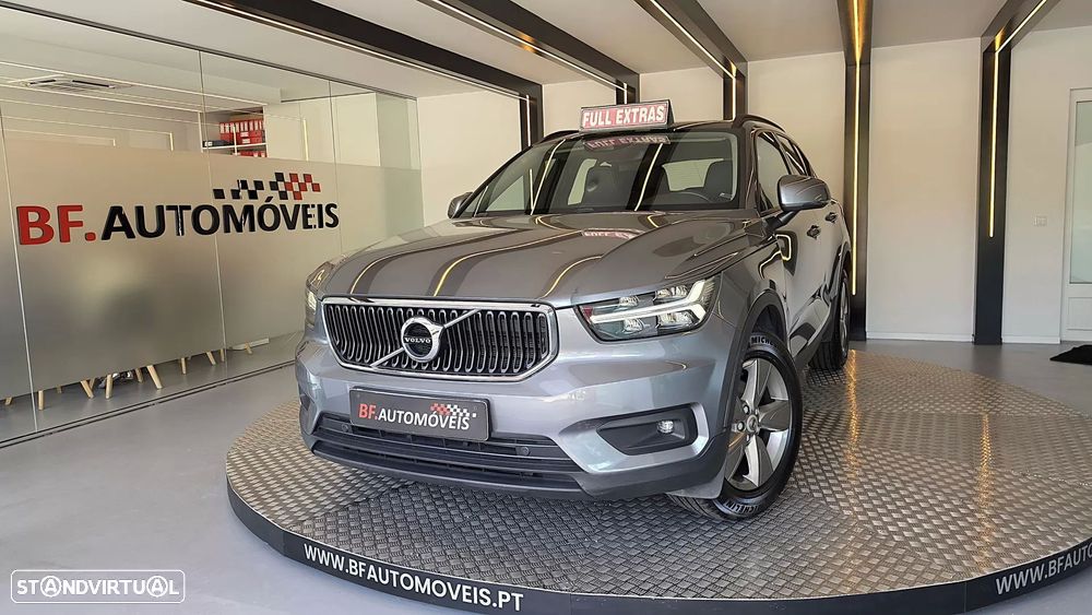 Volvo XC 40 1.5 T3 Inscription Tech Edition - 2