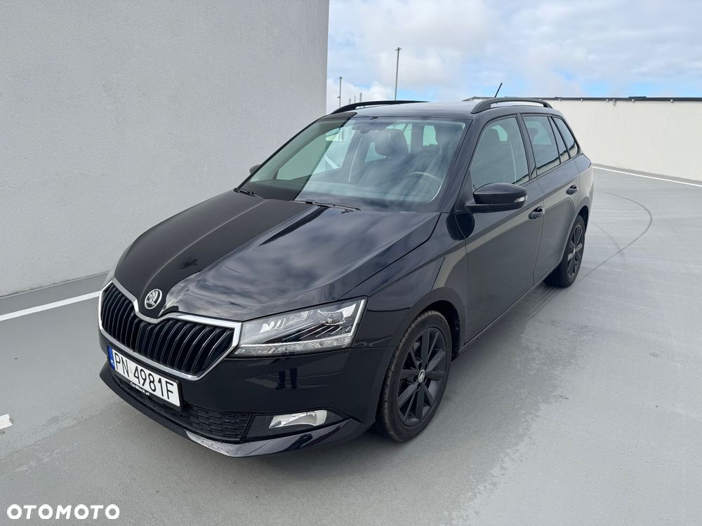 Skoda Fabia 1.0 TSI Style Color - 1