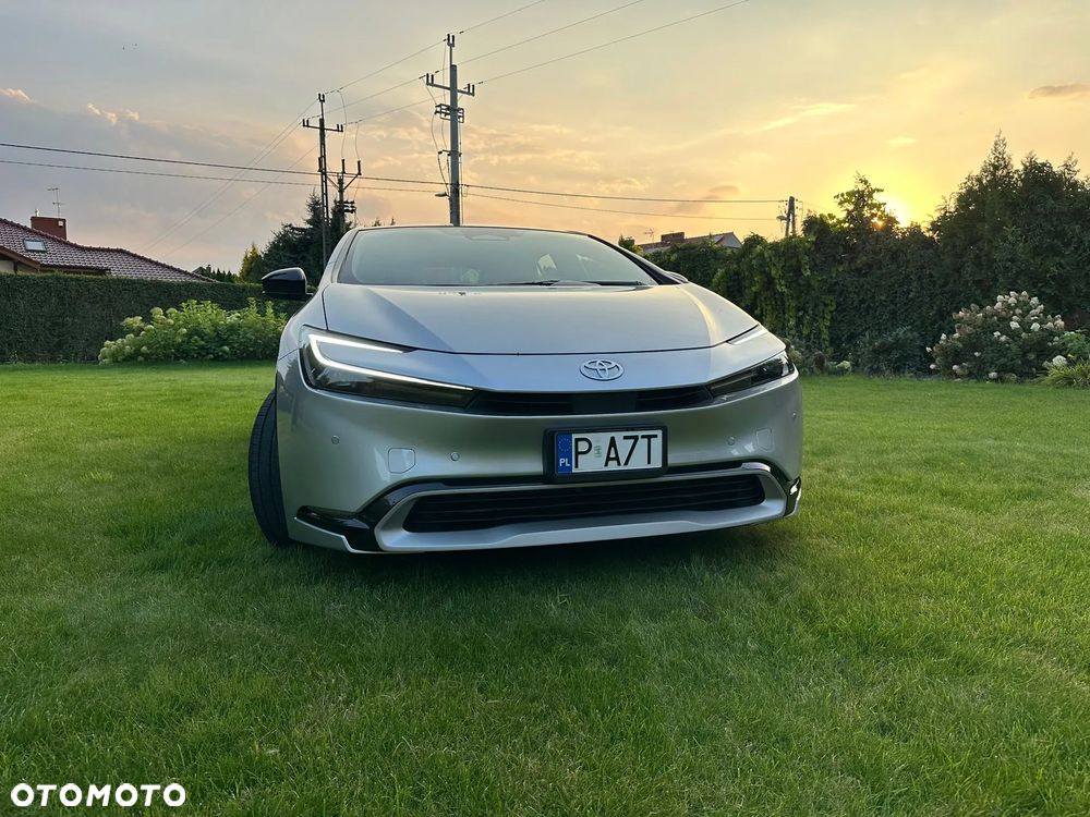 Toyota Prius - 3