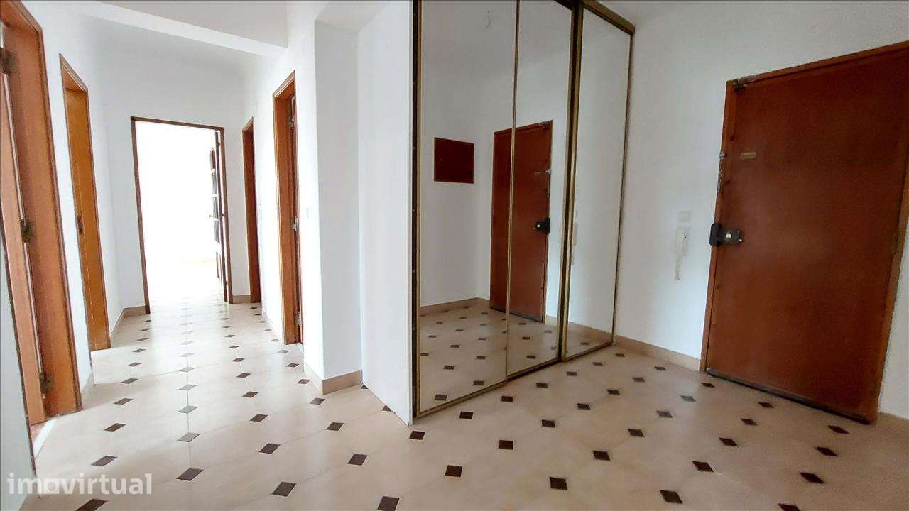 Apartamento em Sintra, Rio de Mouro - Grande imagem: 3/20