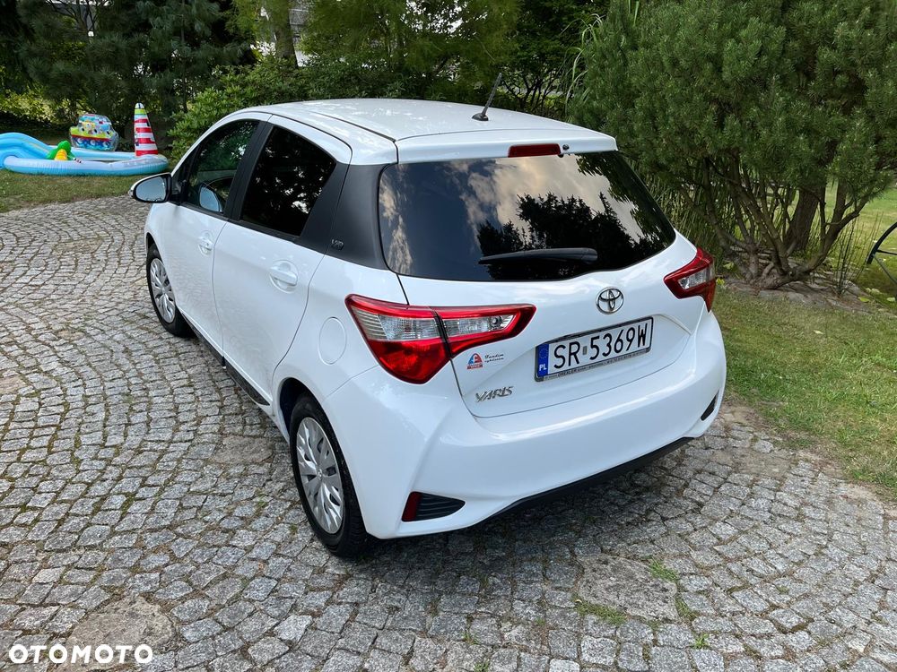 Toyota Yaris - 6