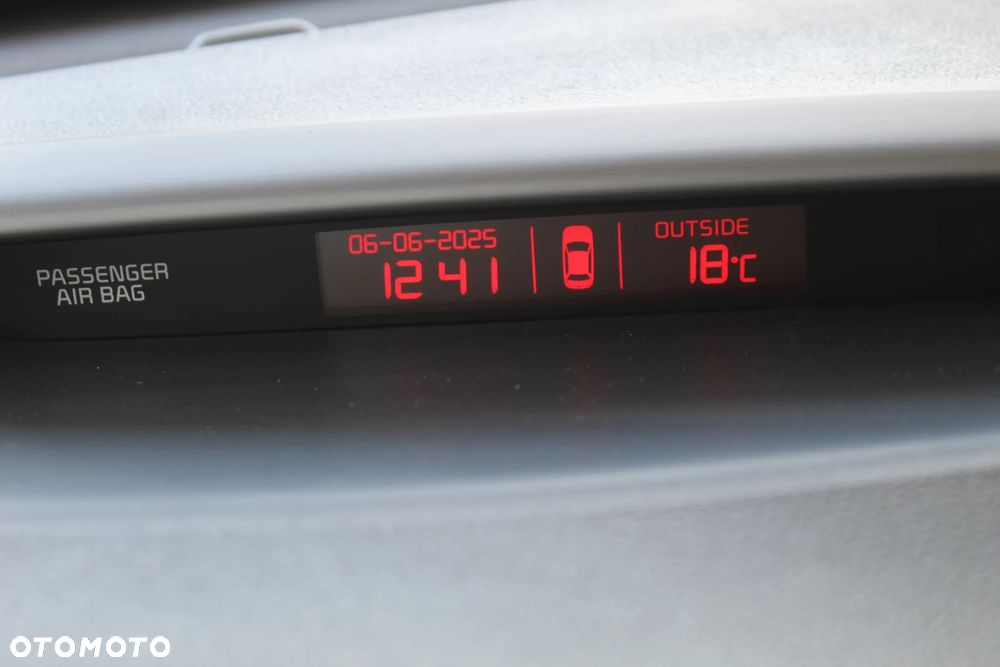 Kia Ceed 1.6 GDI M - 12