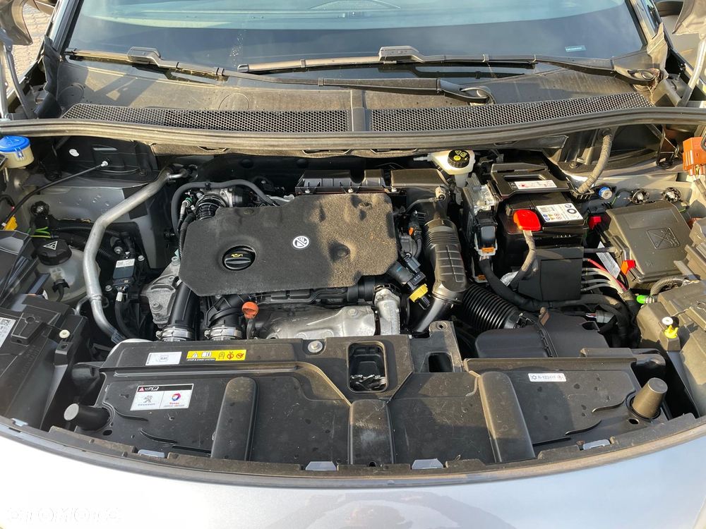 Peugeot 5008 BlueHDi 130 EAT8 Allure - 15