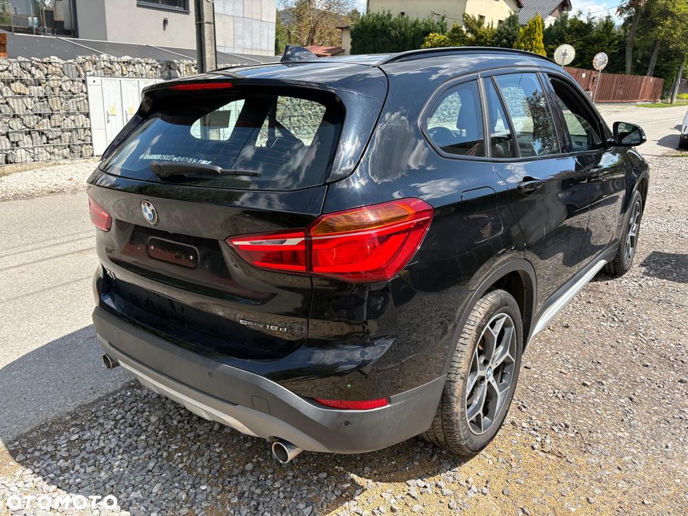 BMW X1 sDrive18d Business Edition - 6