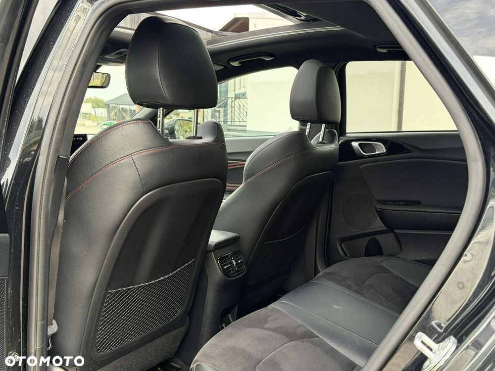 Kia ProCeed 1.6 T-GDI DCT7 OPF GT - 11