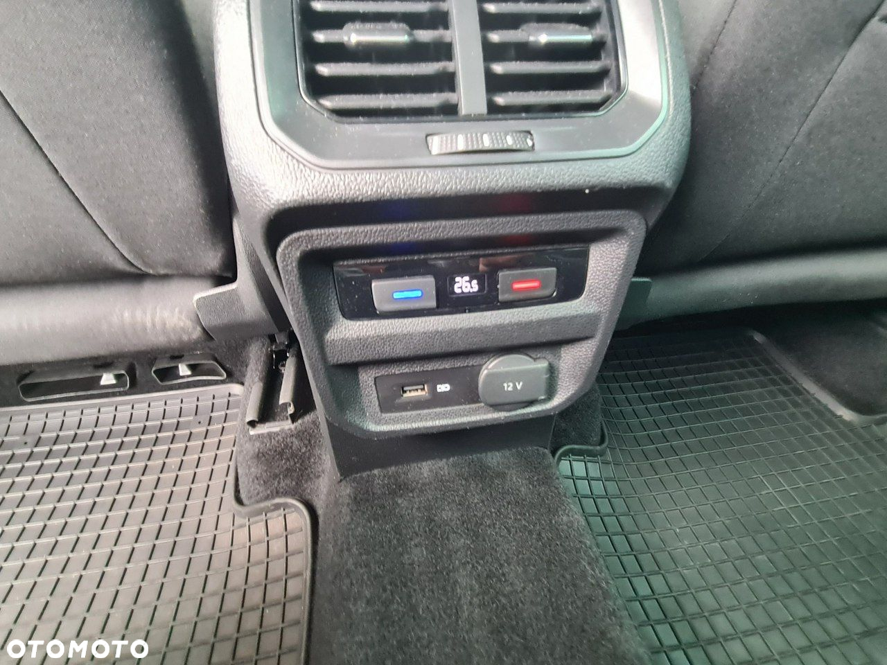Volkswagen Tiguan 1.5 TSI EVO JOIN - 27