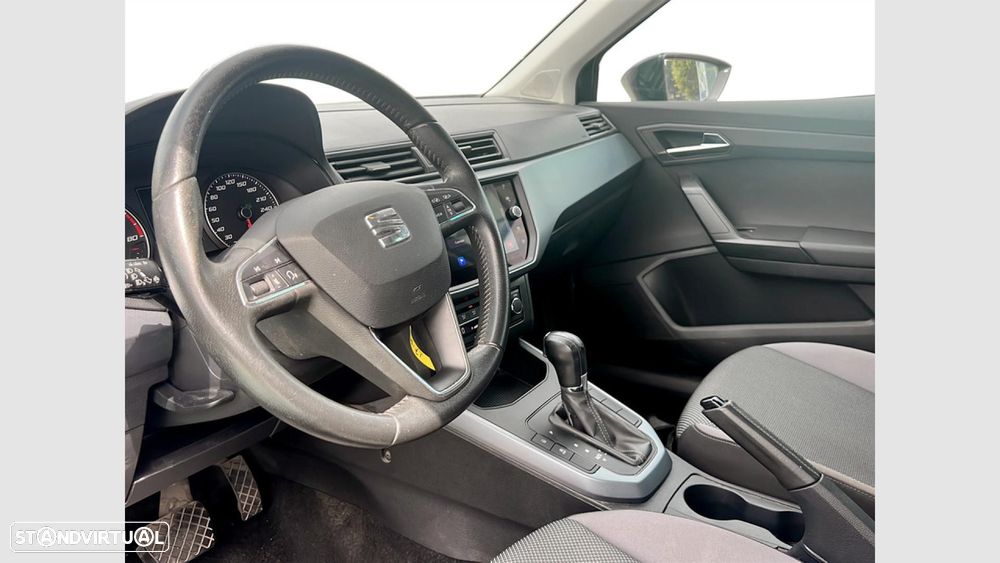 SEAT Arona - 14