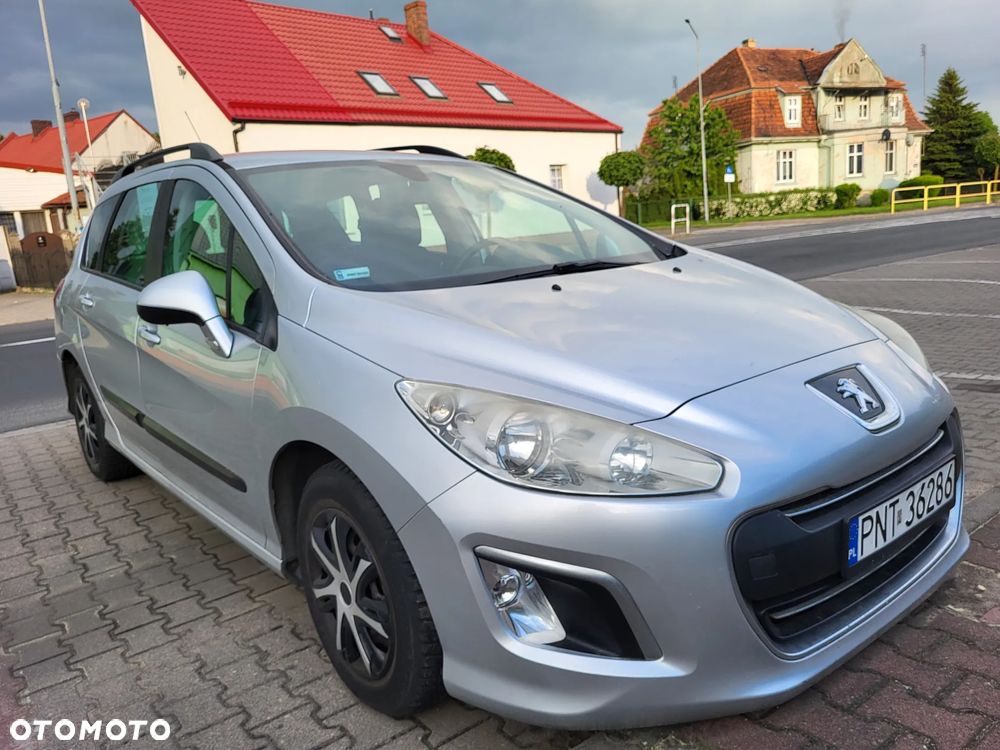 Peugeot 308 - 1