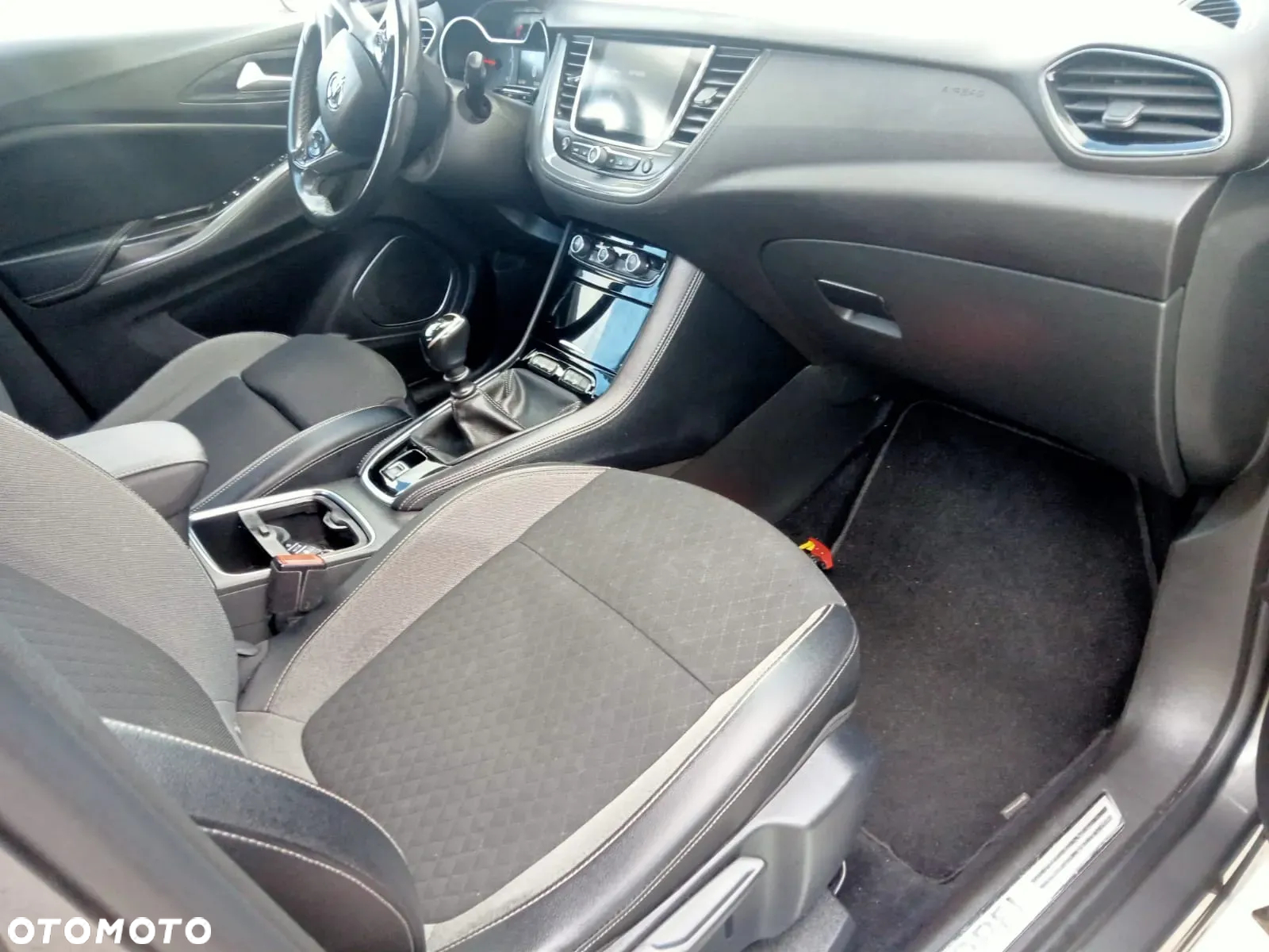 Opel Grandland X 1.5 CDTI Ultimate S&S - 13