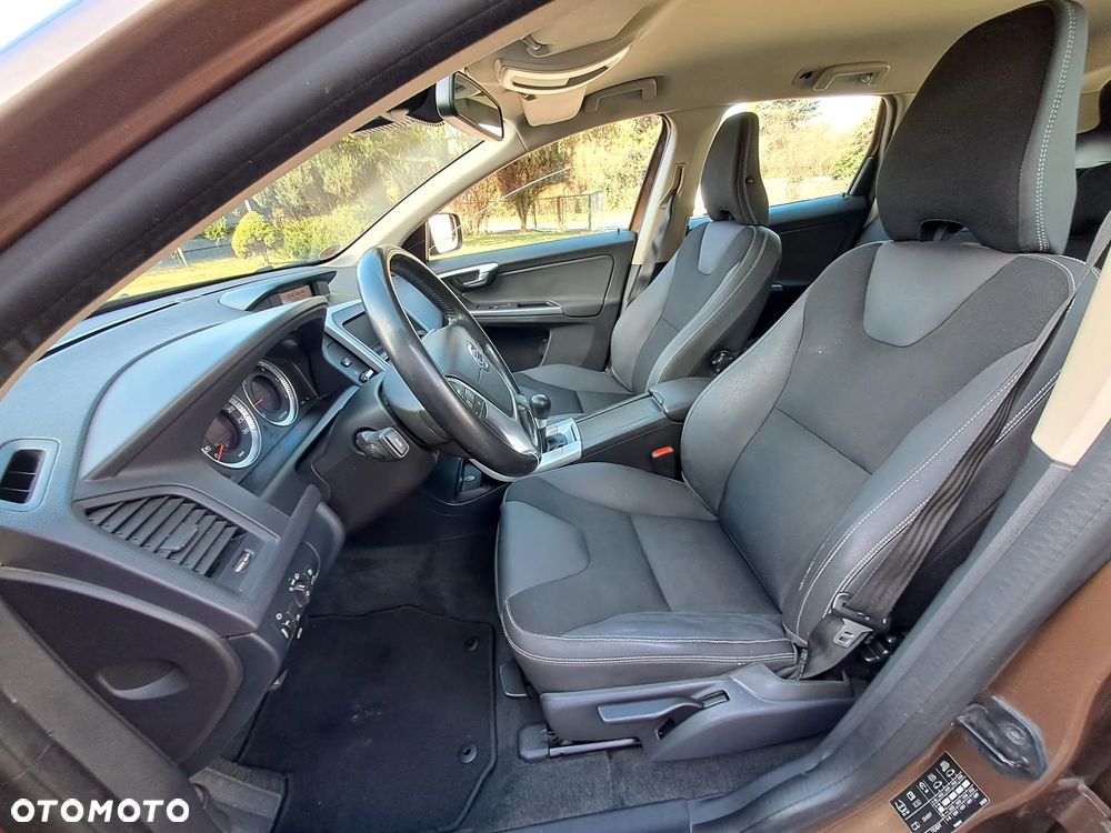 Volvo XC 60 - 19