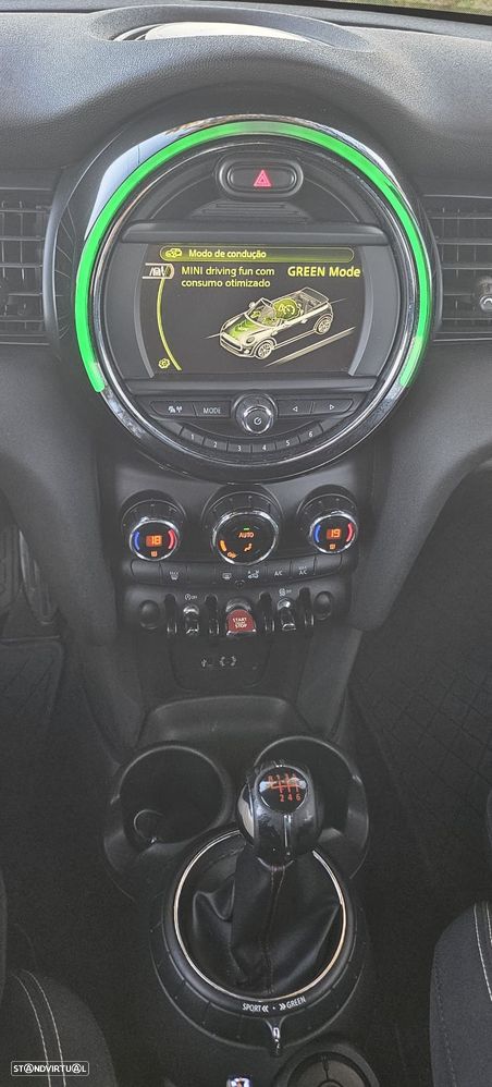 MINI Cabrio One - 12