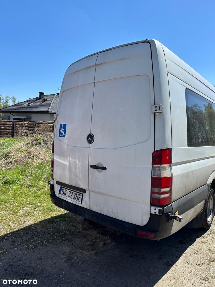 Mercedes-Benz Sprinter - 4