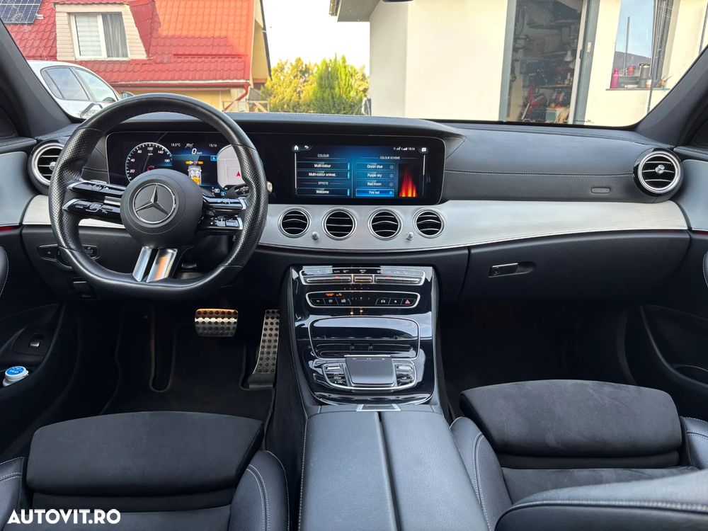 Mercedes-Benz E 220 d 4Matic T 9G-TRONIC AMG Line - 2