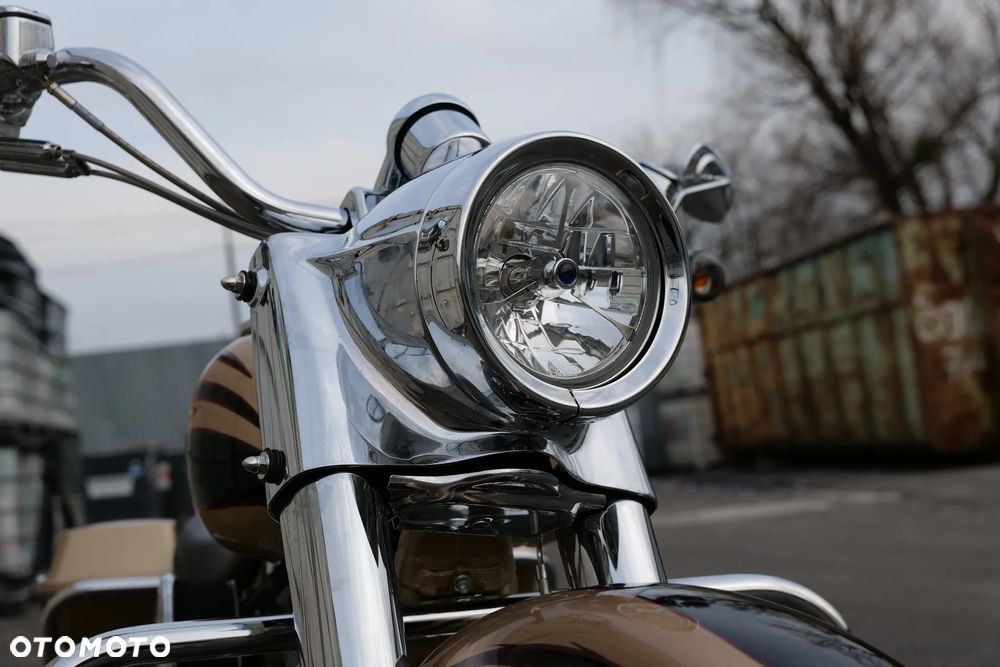 Harley-Davidson Touring Road King - 16