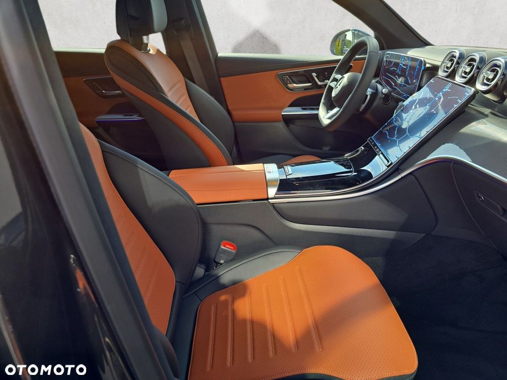 Mercedes-Benz GLC - 15