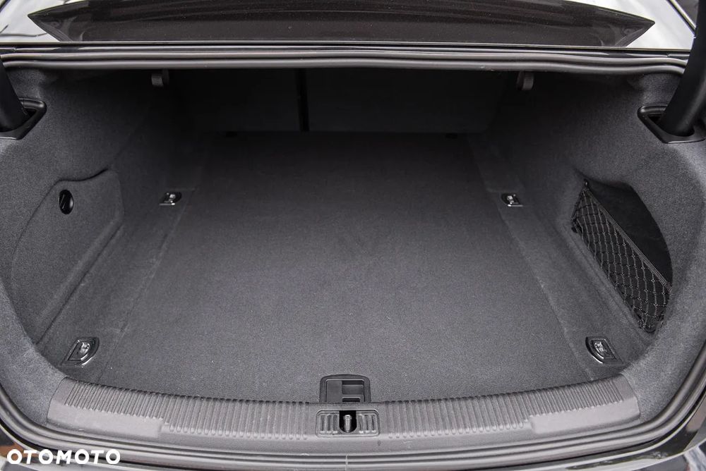 Audi A6 Limousine 2.0 TFSI sport selection - 33