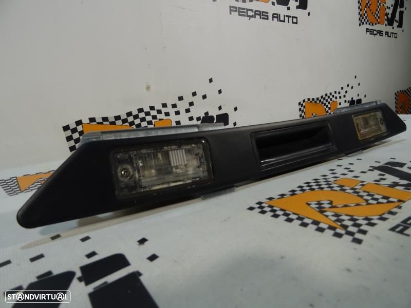 Puxador Da Tampa Da Mala Audi A4 Avant (8Ed, B7)  8P4827574 / 8P4 827 - 4