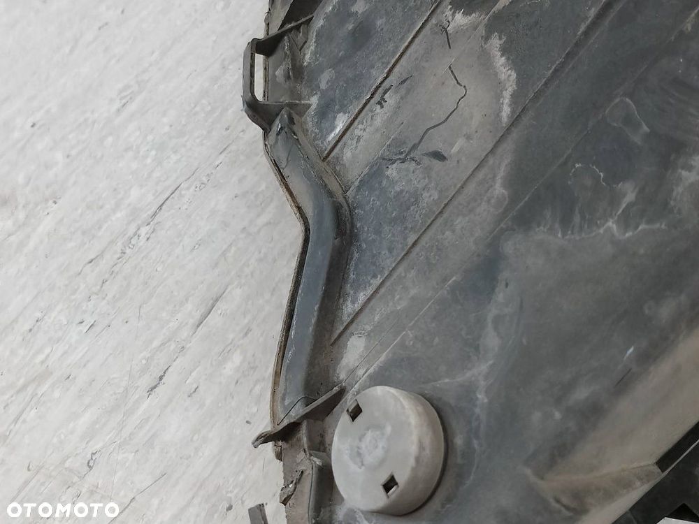 LAMPA PRZÓD LEWA VW POLO 9N 6Q1941007AT  89311990 - 4