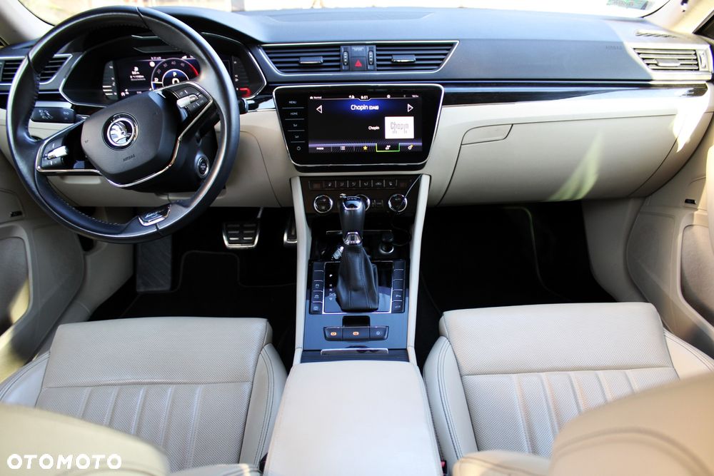 Skoda Superb 2.0 TDI SCR L&K DSG - 12