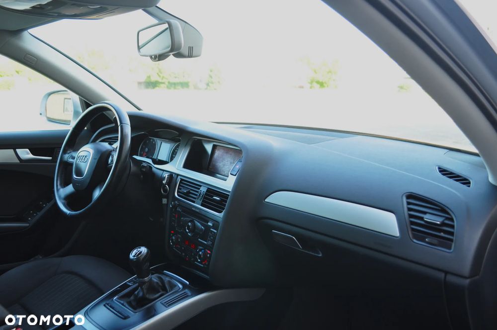 Audi A4 Limousine 1.8 TFSI Attraction - 21