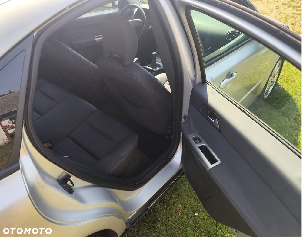 Volvo S40 1.8 Momentum - 8