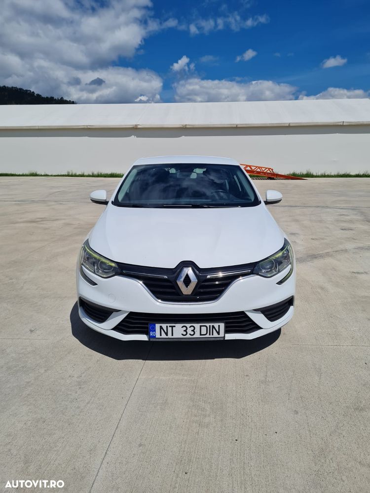 Renault Megane TCE GPF Zen - 2