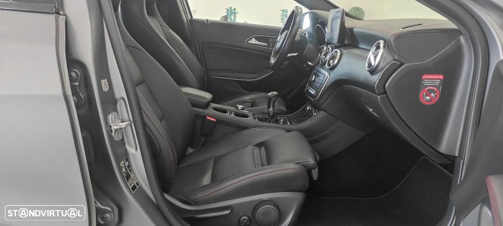 Mercedes-Benz A 180 d AMG Line - 23