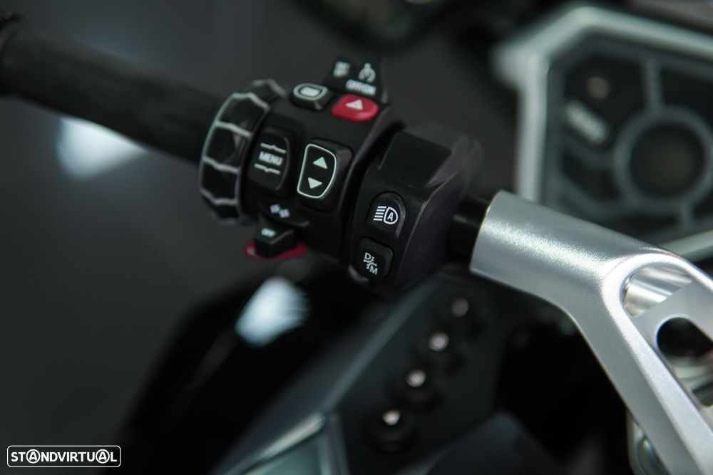 BMW R 1300 RT TRIPLE BLACK AUTOMATICA - 56