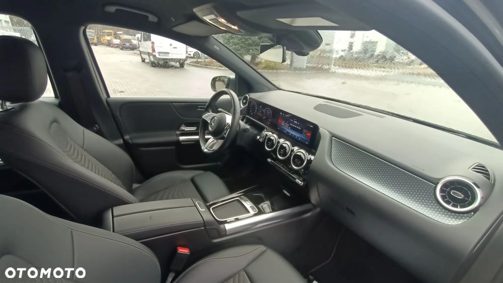 Mercedes-Benz Klasa B 200 d Progressive 8G-DCT - 9