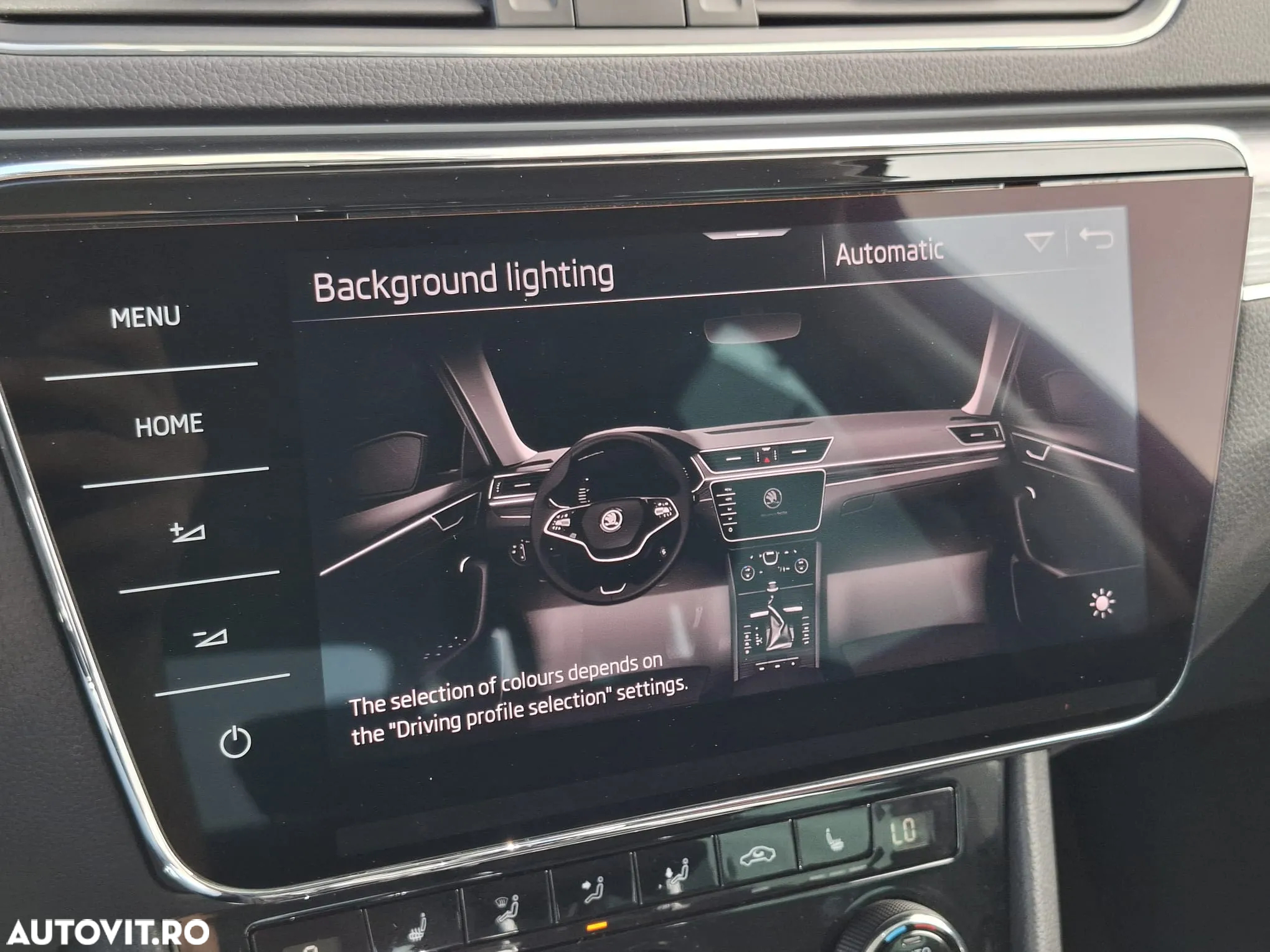 Skoda Superb 2.0 TDI DSG Style - 39