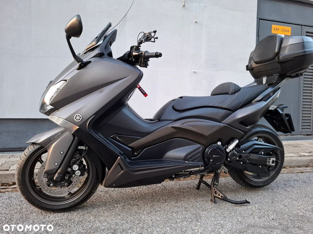 Yamaha Tmax - 35