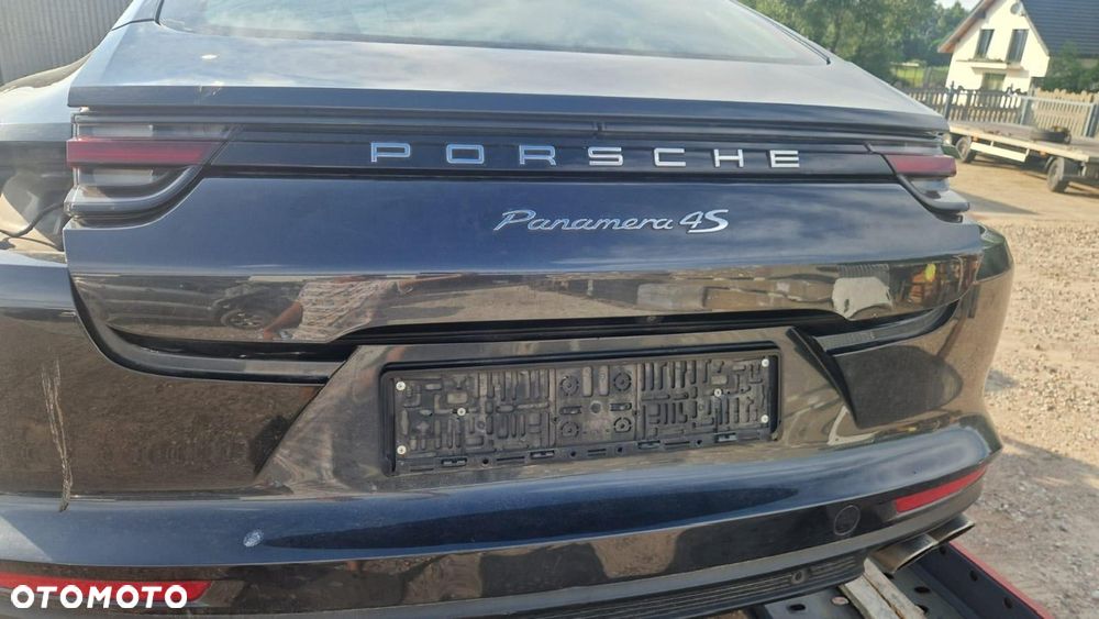 Porsche Panamera 4S Diesel - 13