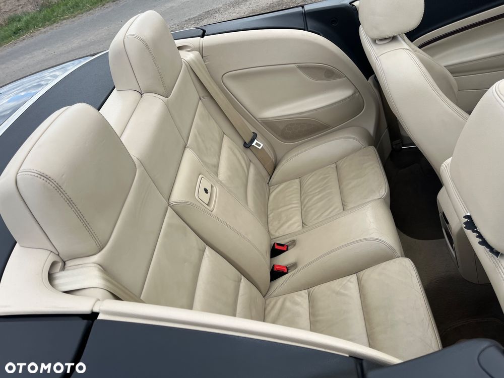 Volkswagen Eos 3.2 V6 DSG Individual - 22