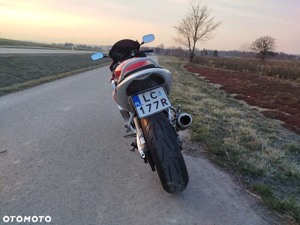 Honda CBR - 6