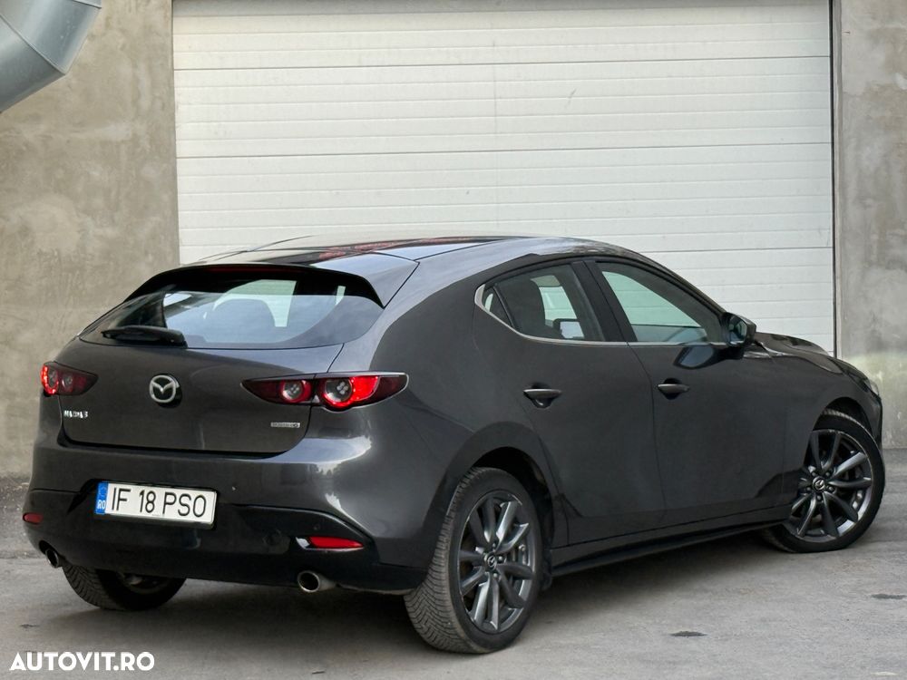 Mazda 3 - 4