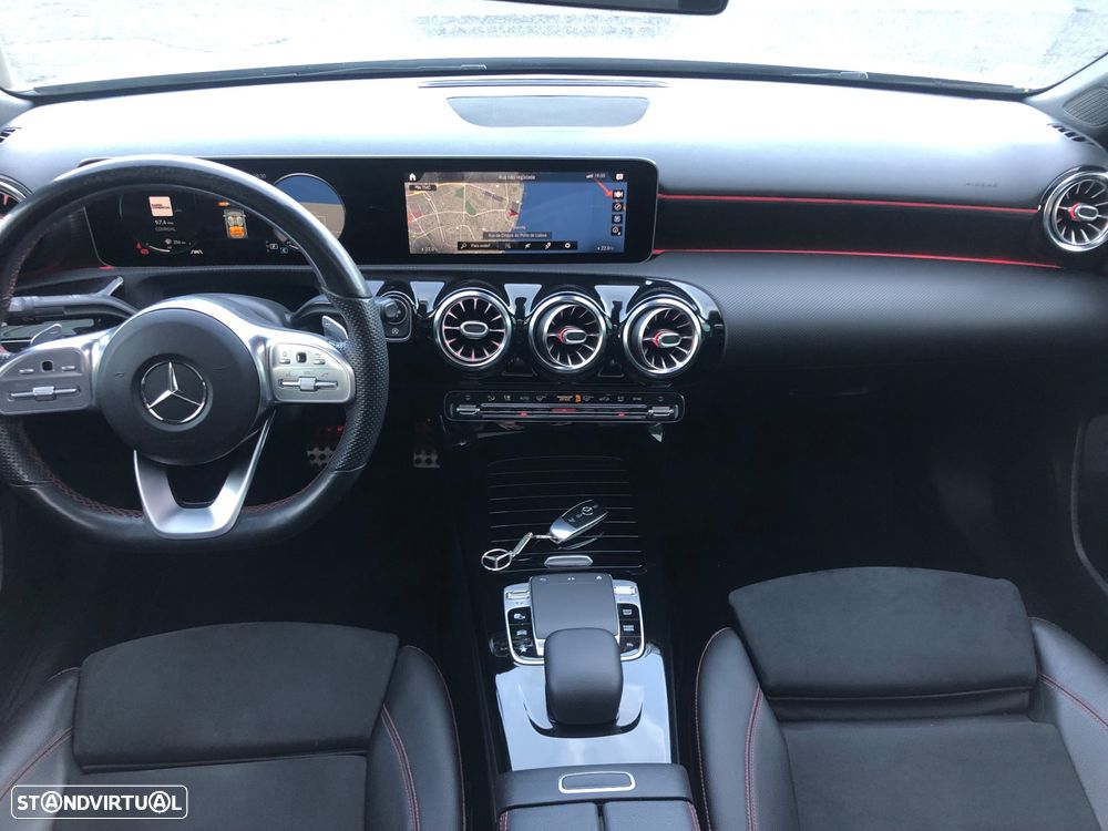 Mercedes-Benz A 180 Limousine d AMG Line Aut. - 30