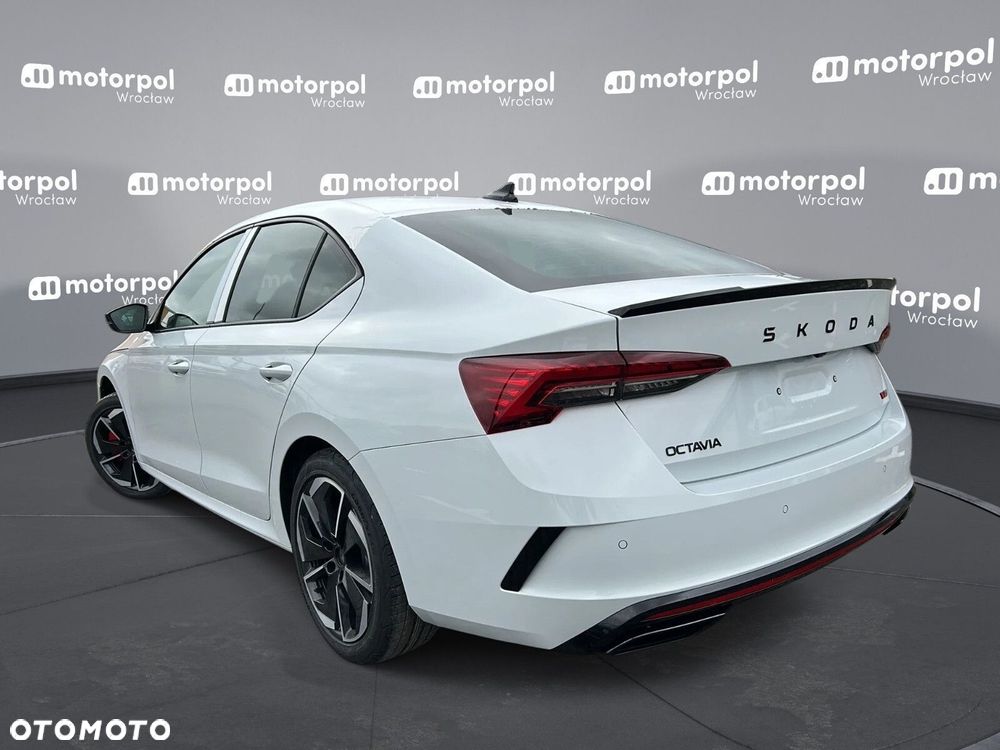 Skoda Octavia - 8