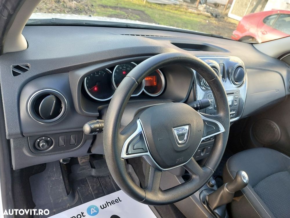 Dacia Logan 1.0 SCe Laureate - 13