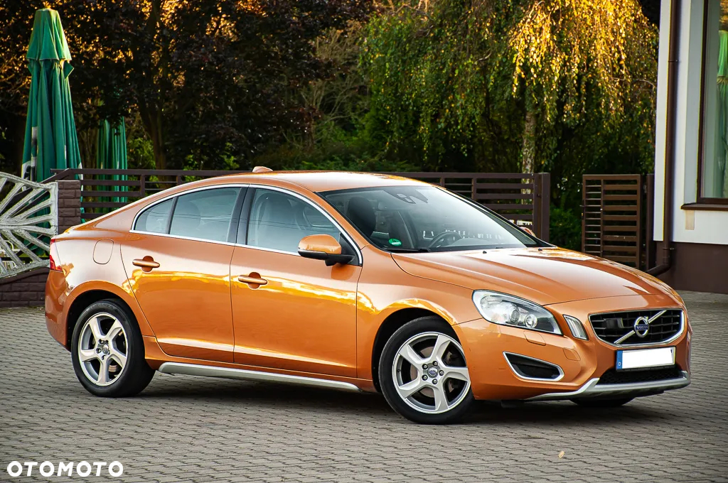 Volvo S60 - 4