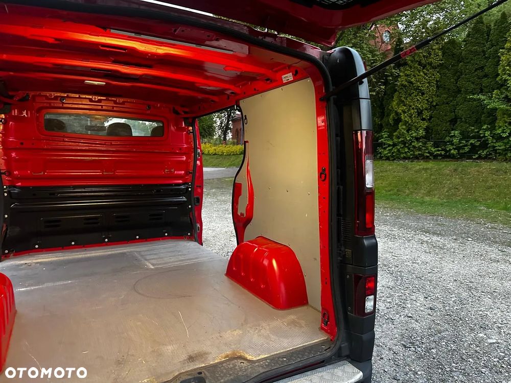 Opel Vivaro - 20