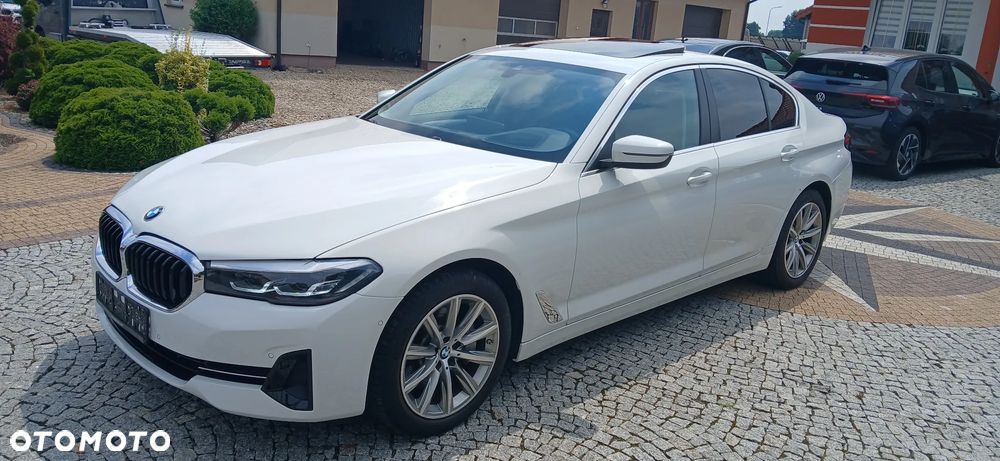 BMW Seria 5 530i GPF Luxury Line sport - 5