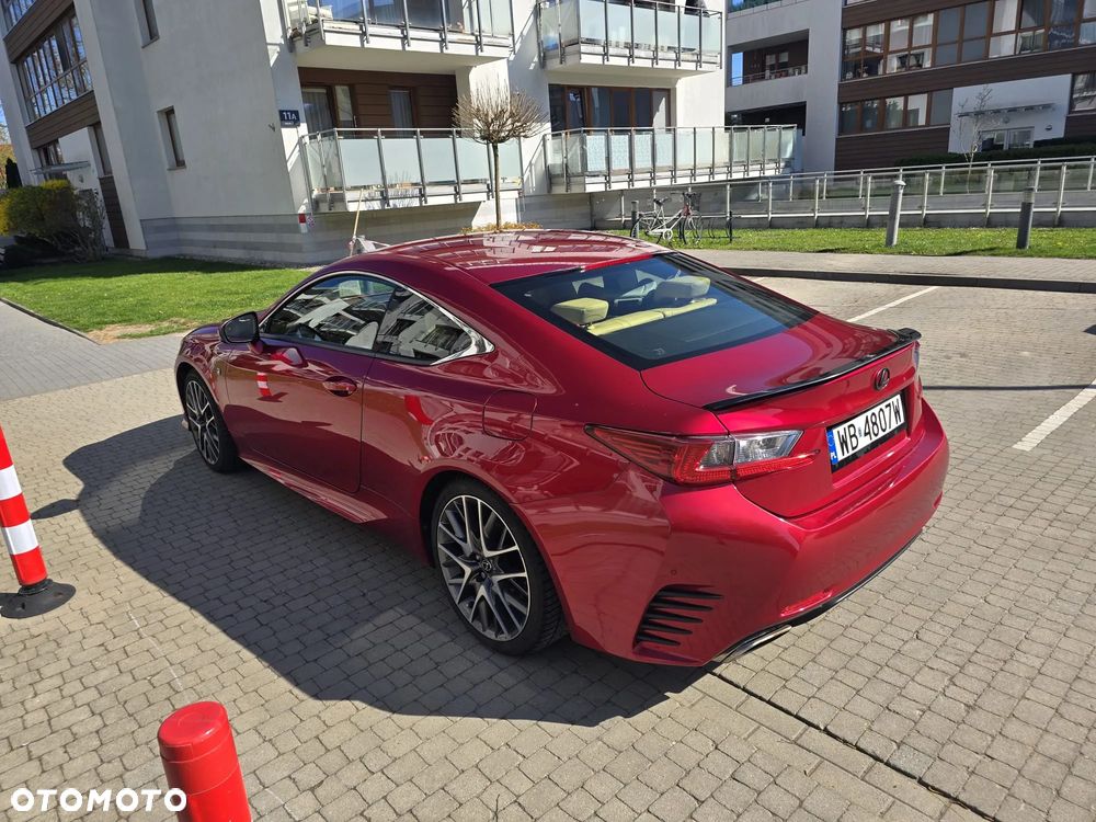 Lexus RC 200t / 300 F Sport - 10