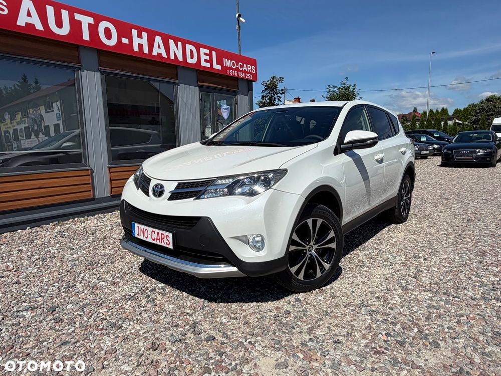 Toyota RAV4 - 1