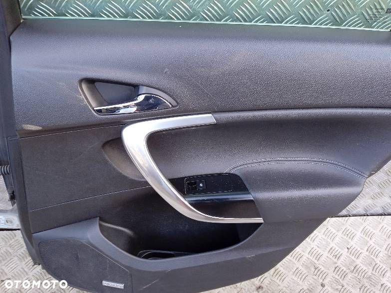 DRZWI PRAWE TYLNE OPEL INSIGNIA A - 2