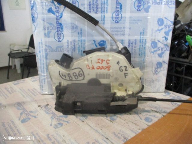 Fecho 5N1837016F SEAT IBIZA 6J 2014 1.2TDI 75CV 3P PRETO F DRT 6 PINOS - 1