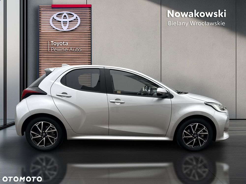 Toyota Yaris Hybrid 1.5 Comfort - 28